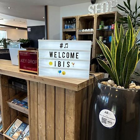Ibis Wellingborough Hotel Exterior foto
