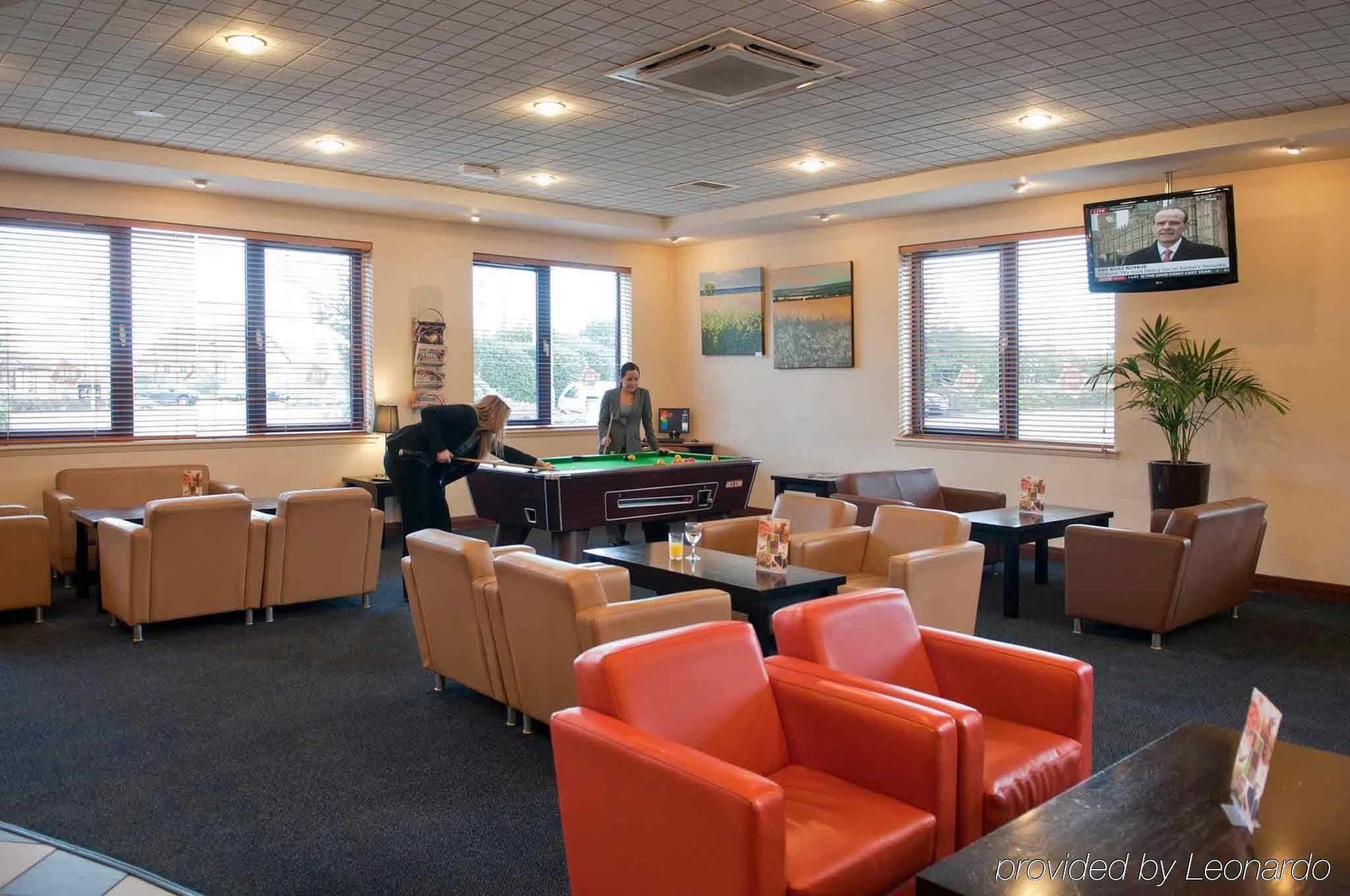 Ibis Wellingborough Hotel Exterior foto